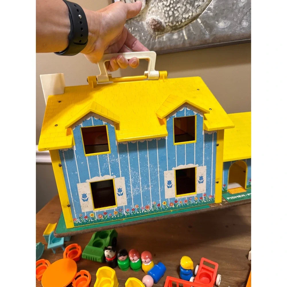 Vintage Fisher-Price Little People Play Family House 952 Blue Yellow 1970s Set